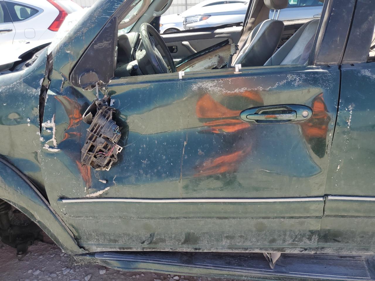 2001 Toyota Sequoia Limited VIN: 5TDBT48A41S048460 Lot: 67321275