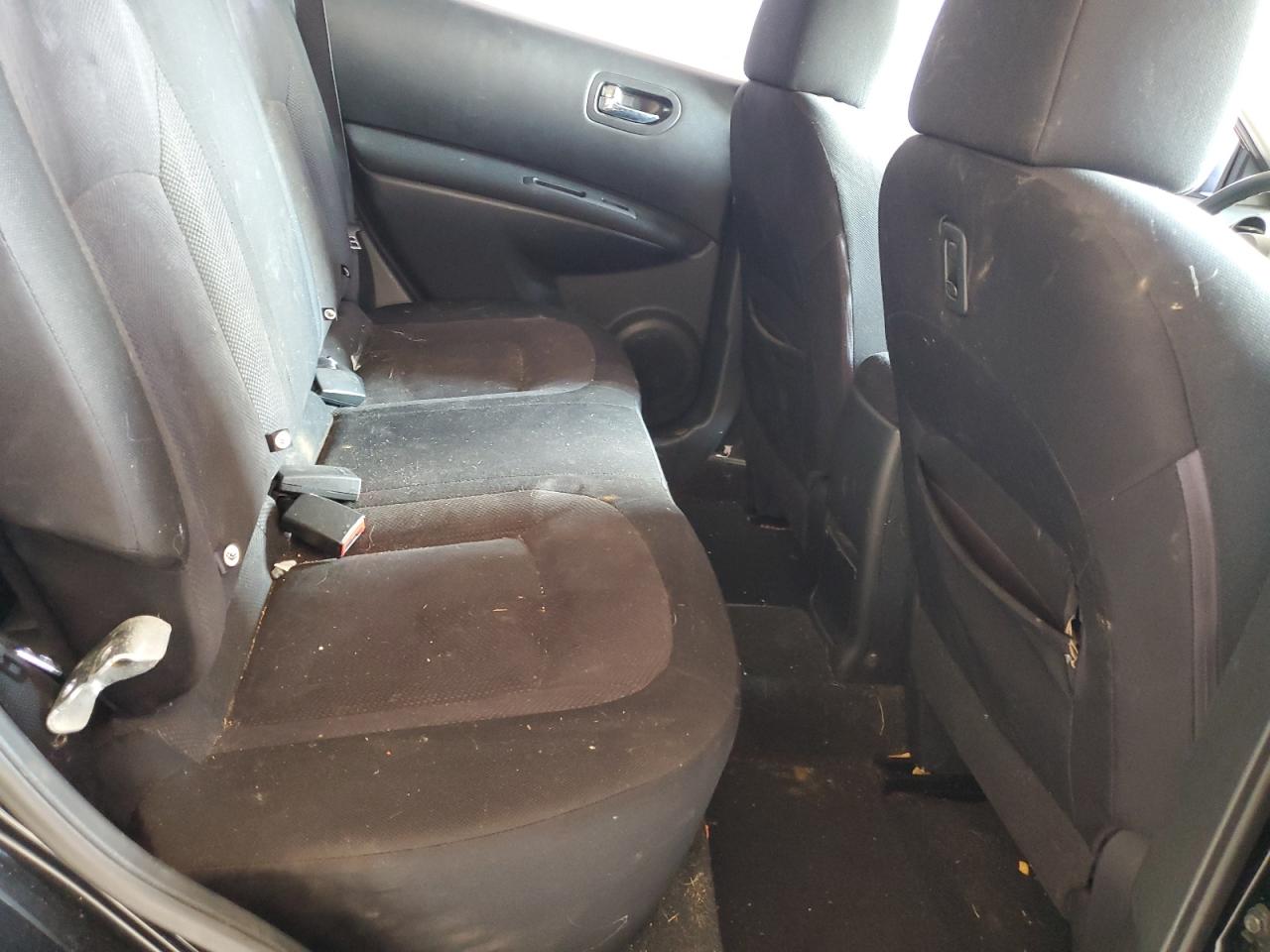 2011 Nissan Rogue S VIN: JN8AS5MT0BW561934 Lot: 69830585