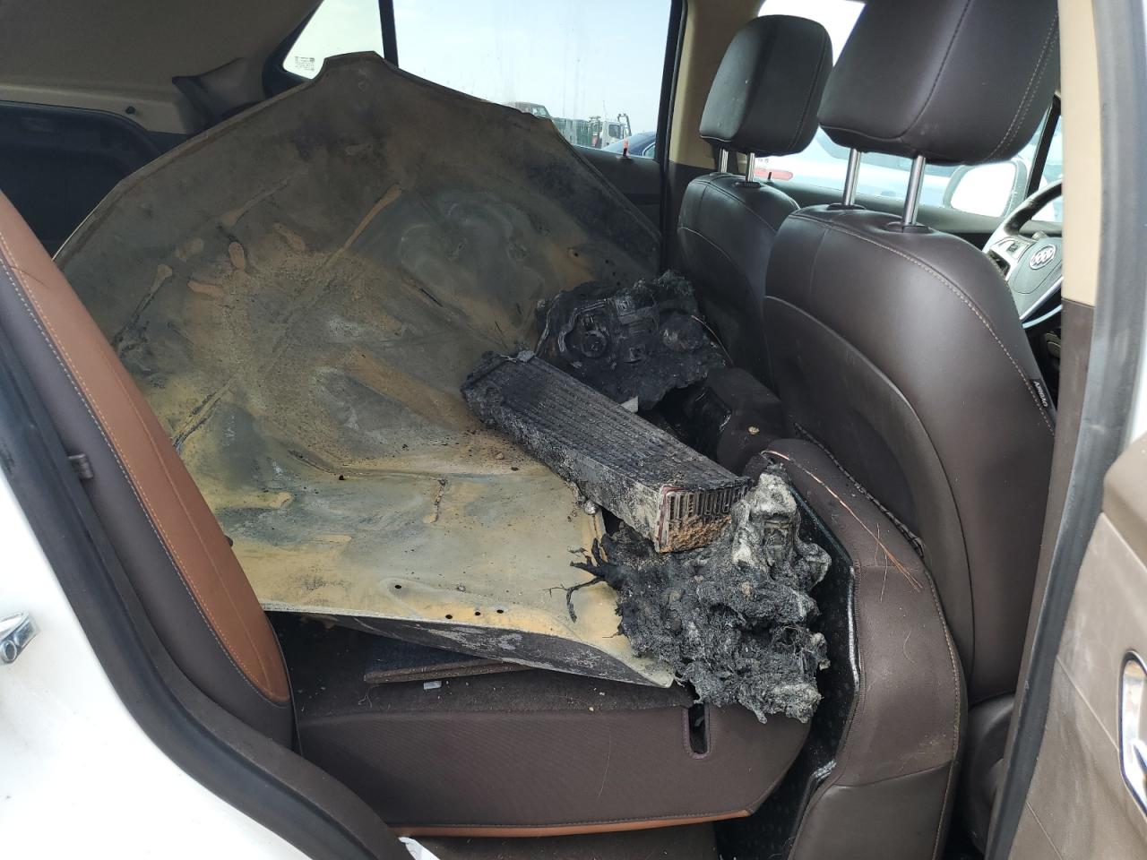 2015 Buick Encore Premium VIN: KL4CJHSB4FB112458 Lot: 70654095