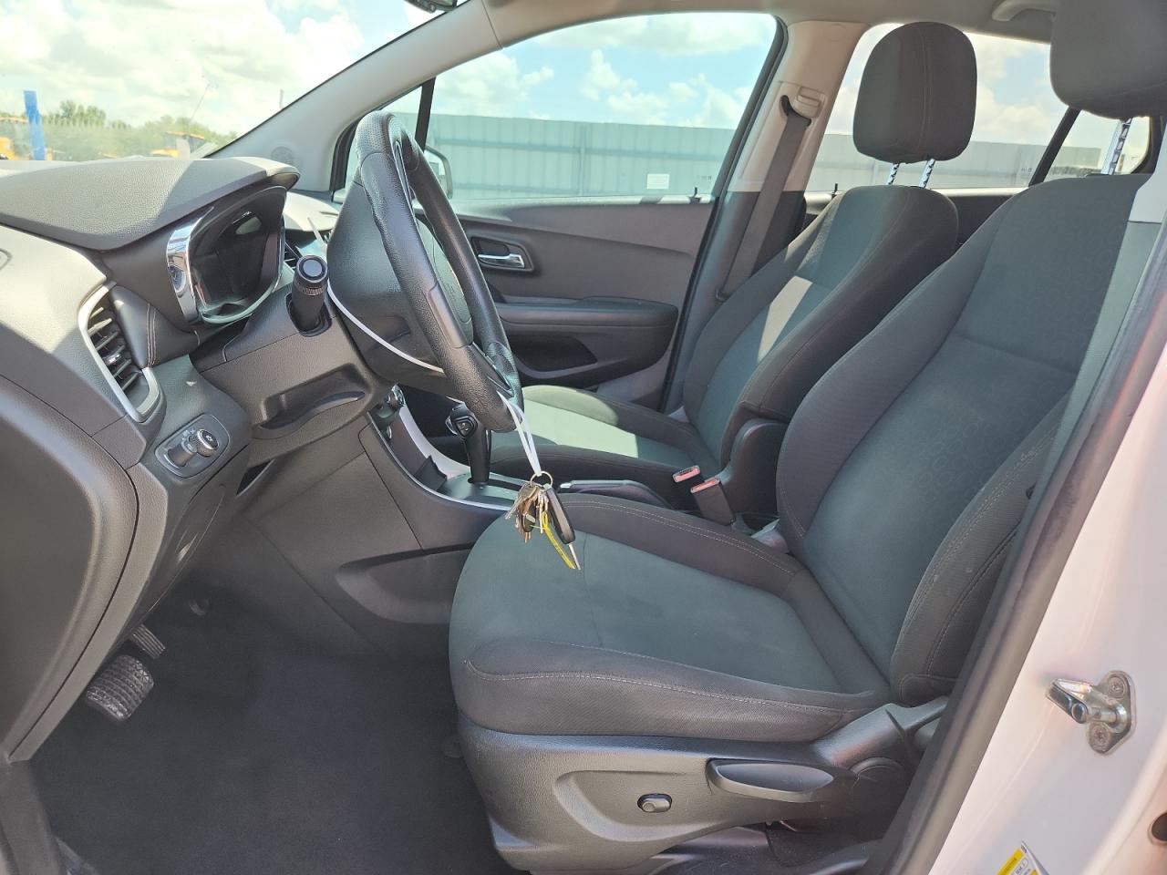 2020 Chevrolet Trax Ls VIN: KL7CJKSB6LB052212 Lot: 69802295