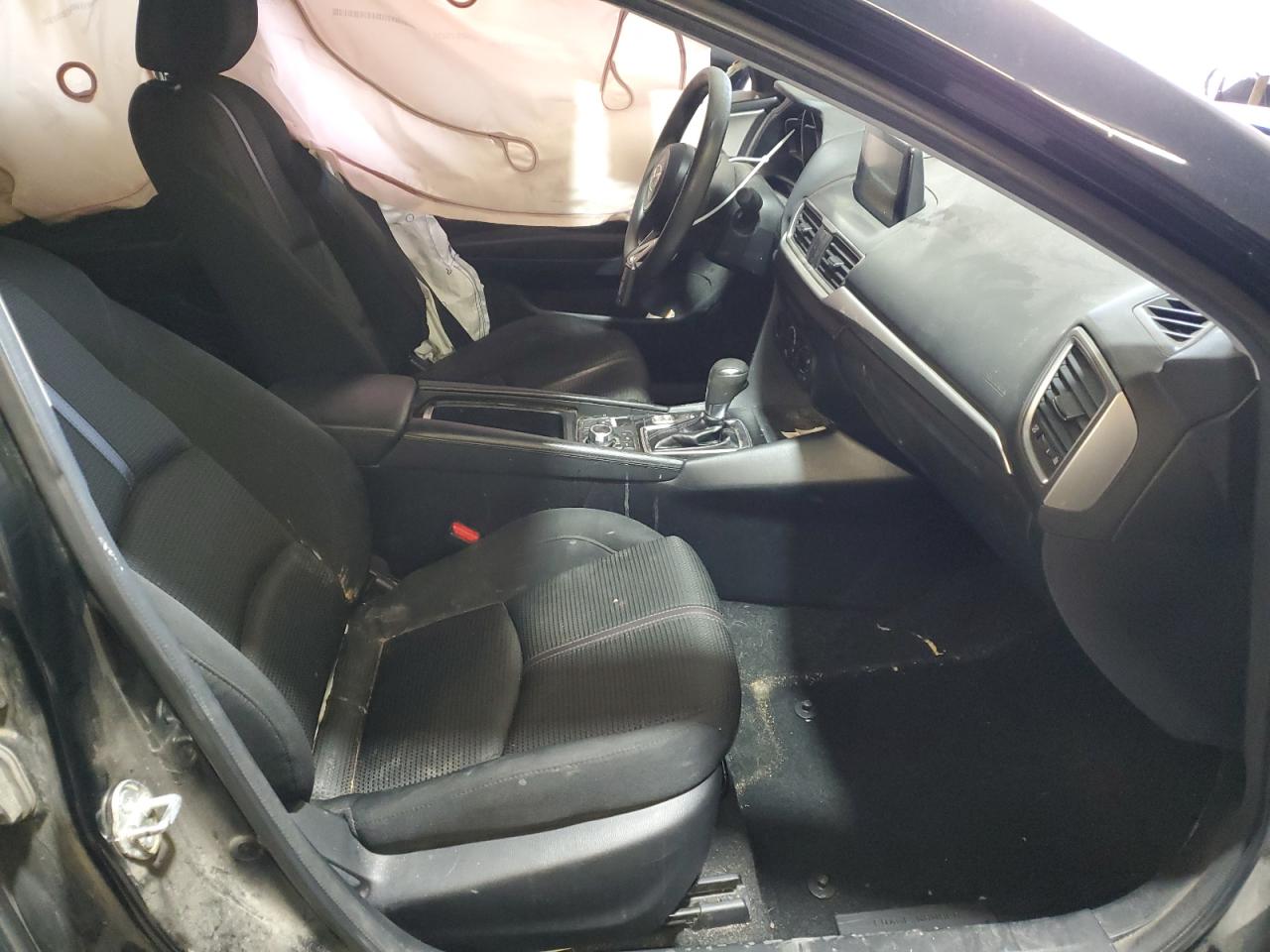 2018 Mazda 3 Sport VIN: 3MZBN1U73JM238539 Lot: 67437335