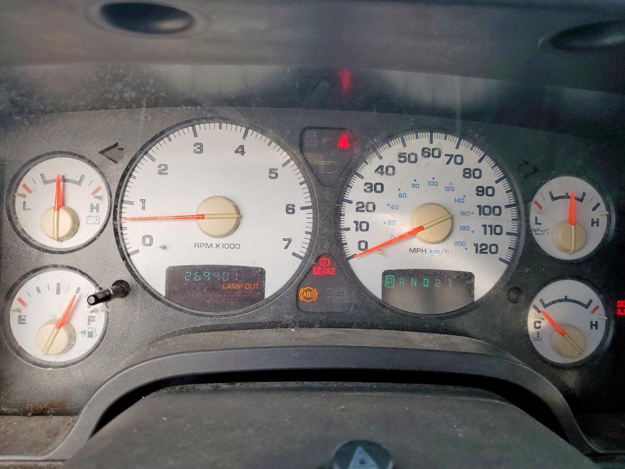 2002 Dodge Ram 1500 VIN: 3D7HA18N72G148267 Lot: 68643805