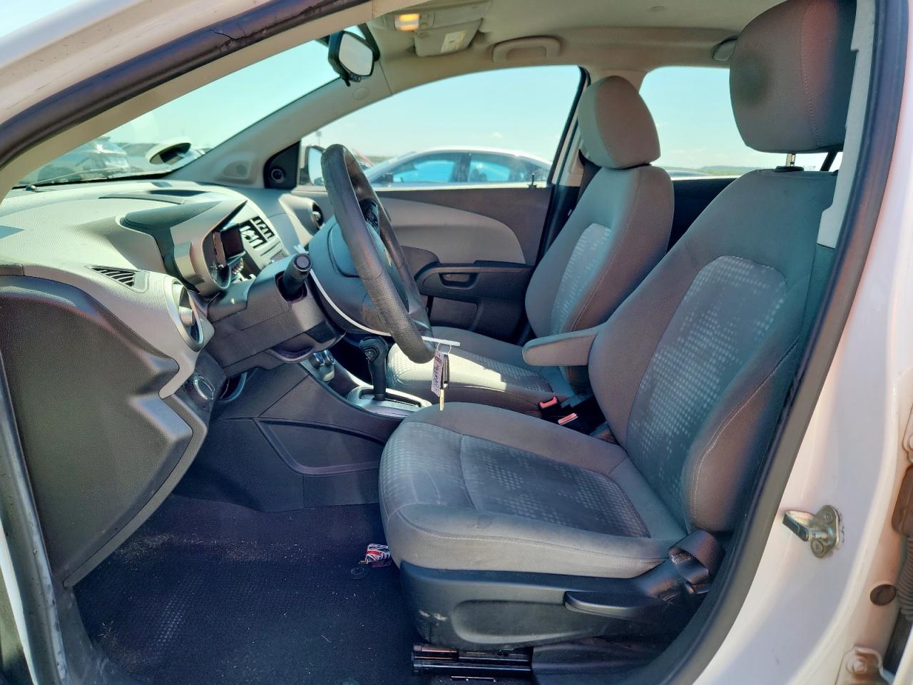 2014 Chevrolet Sonic Ls VIN: 1G1JA5SH5E4172454 Lot: 68738615