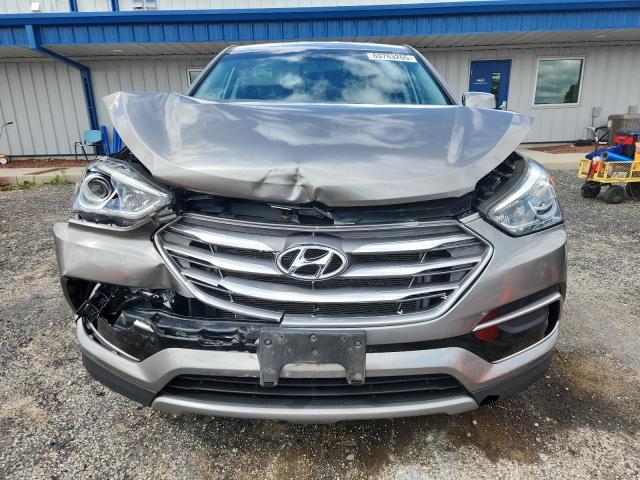 Parquets HYUNDAI SANTA FE 2017 Szary