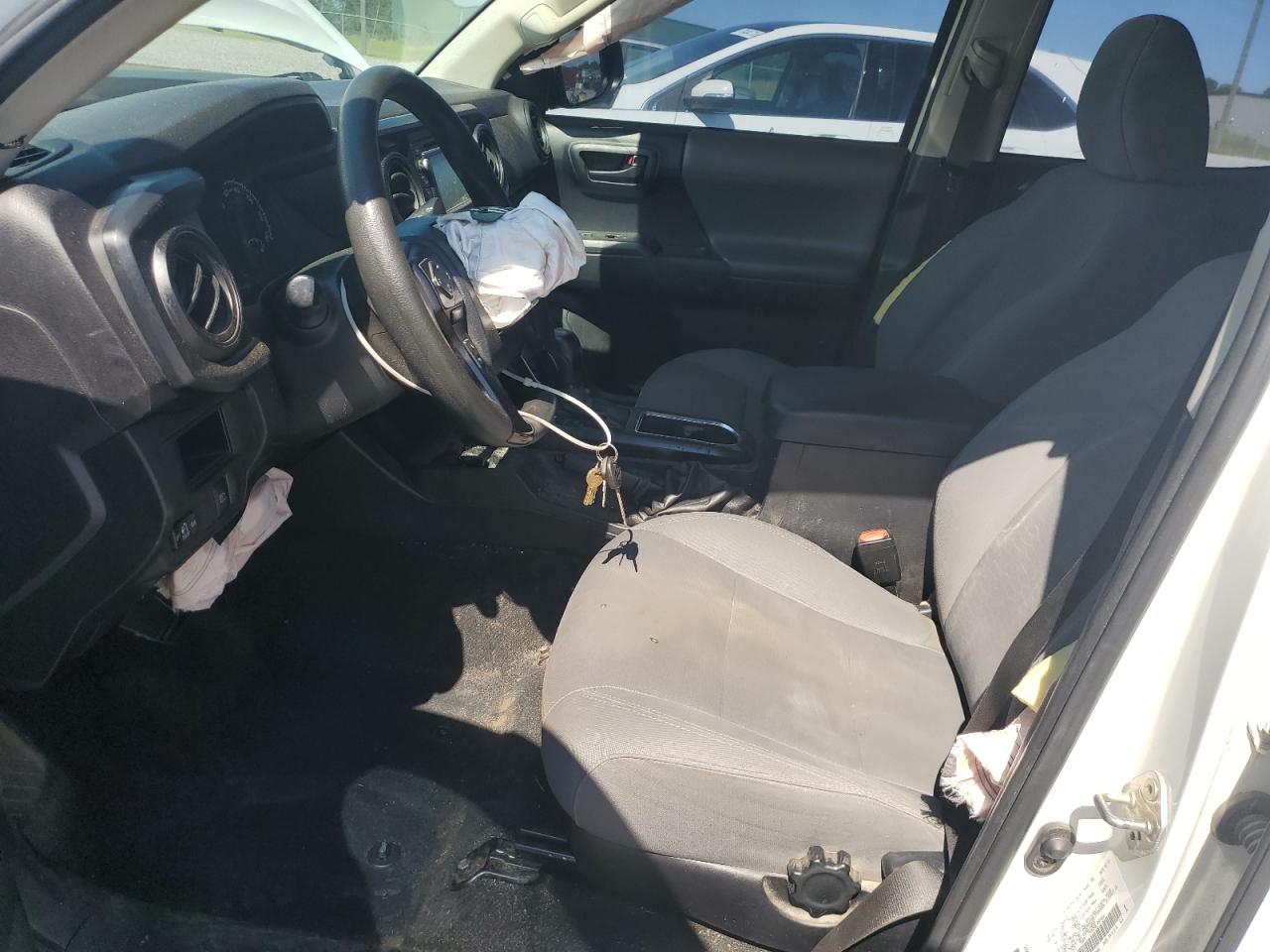 2018 Toyota Tacoma Double Cab VIN: 5TFAX5GN8JX112939 Lot: 70420225