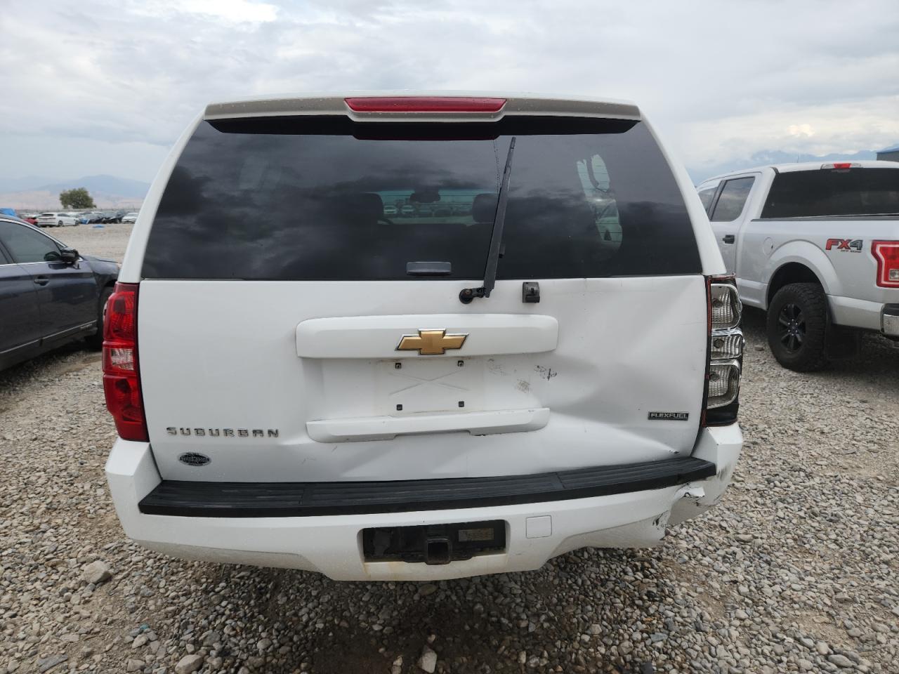 2007 Chevrolet Suburban K1500 VIN: 1GNFK163X7J207874 Lot: 70390645