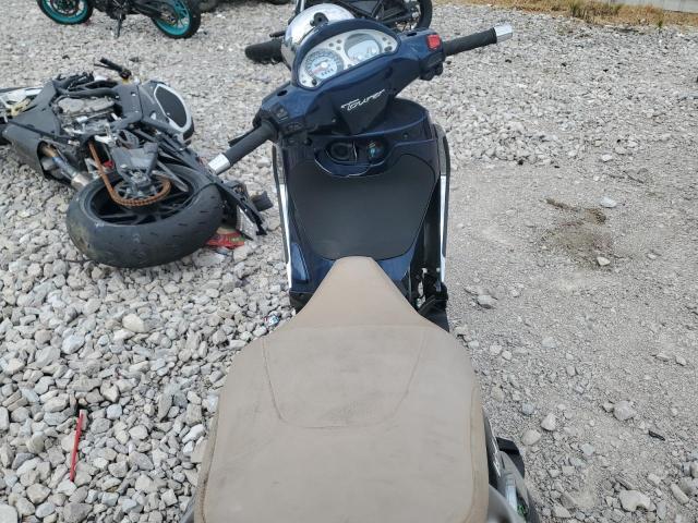 2009 PIAGGIO BV 250  
