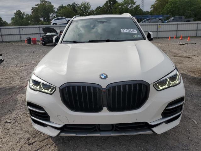  BMW X5 2022 Белы