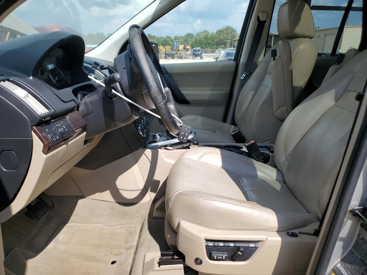 2011 Land Rover Lr2 Hse Luxury VIN: SALFT2BN3BH217481 Lot: 69290025