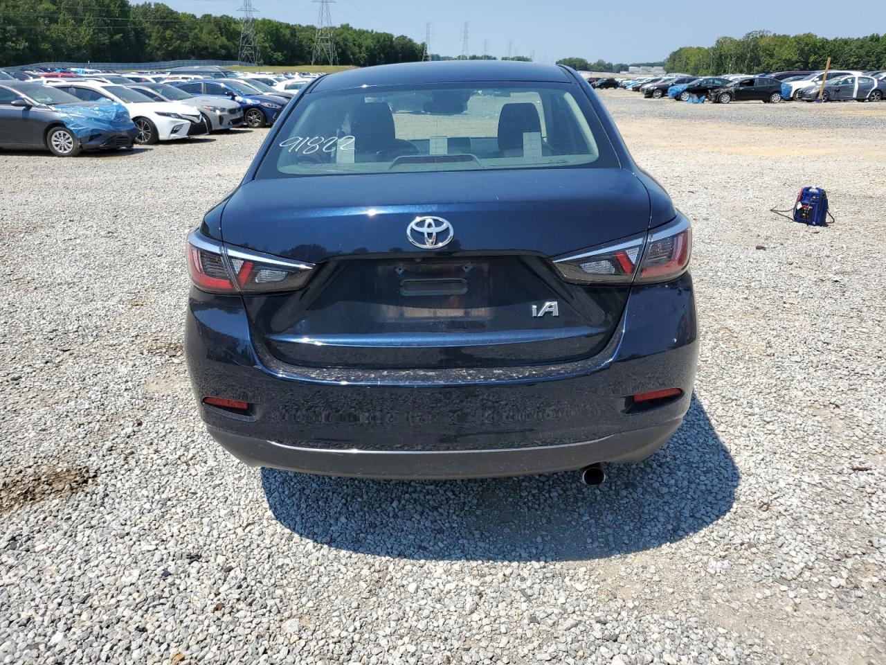 2018 Toyota Yaris Ia VIN: 3MYDLBYVXJY327583 Lot: 69177055