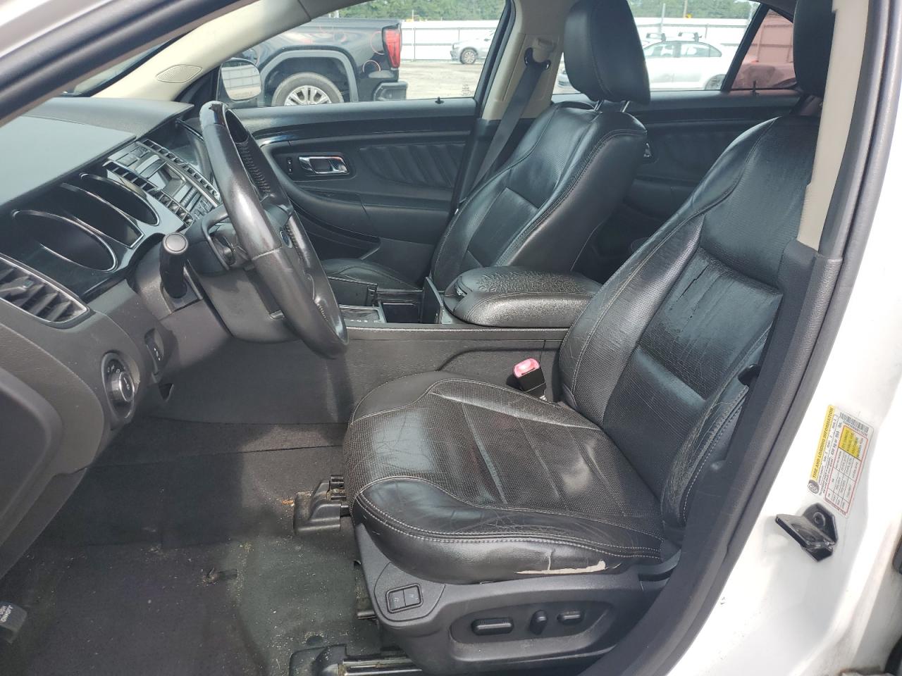 2010 Ford Taurus Limited VIN: 1FAHP2FW8AG112338 Lot: 68848565