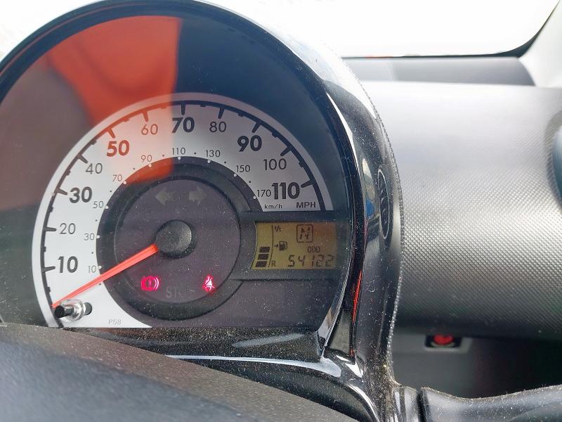 2011 TOYOTA AYGO GO VVT-I S-A 