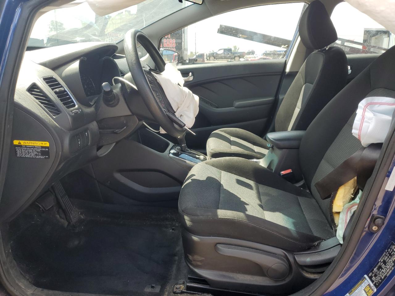 2017 Kia Forte Lx VIN: 3KPFK4A78HE136709 Lot: 70221275