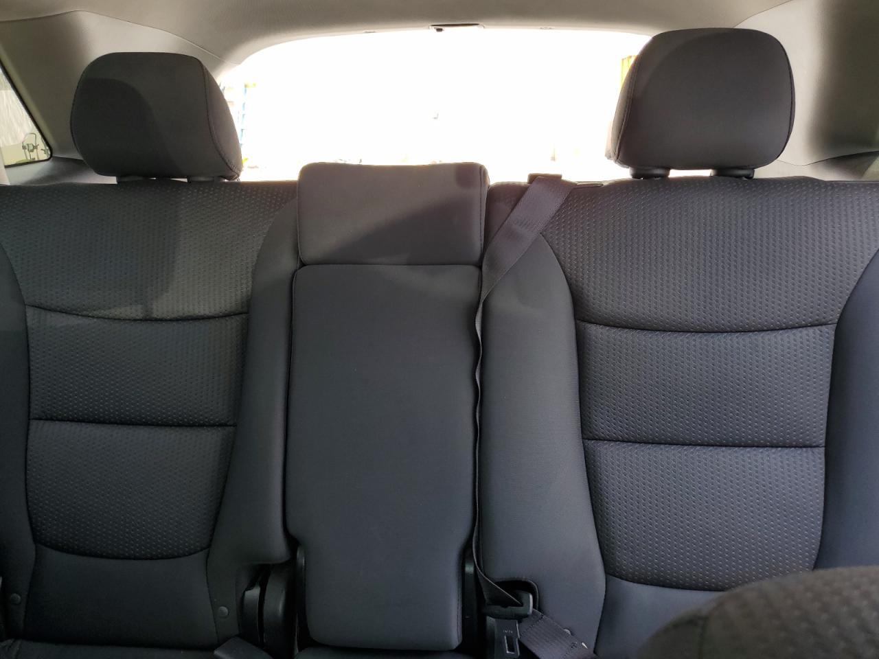 2012 Kia Sorento Base VIN: 5XYKT3A14CG274082 Lot: 68319235