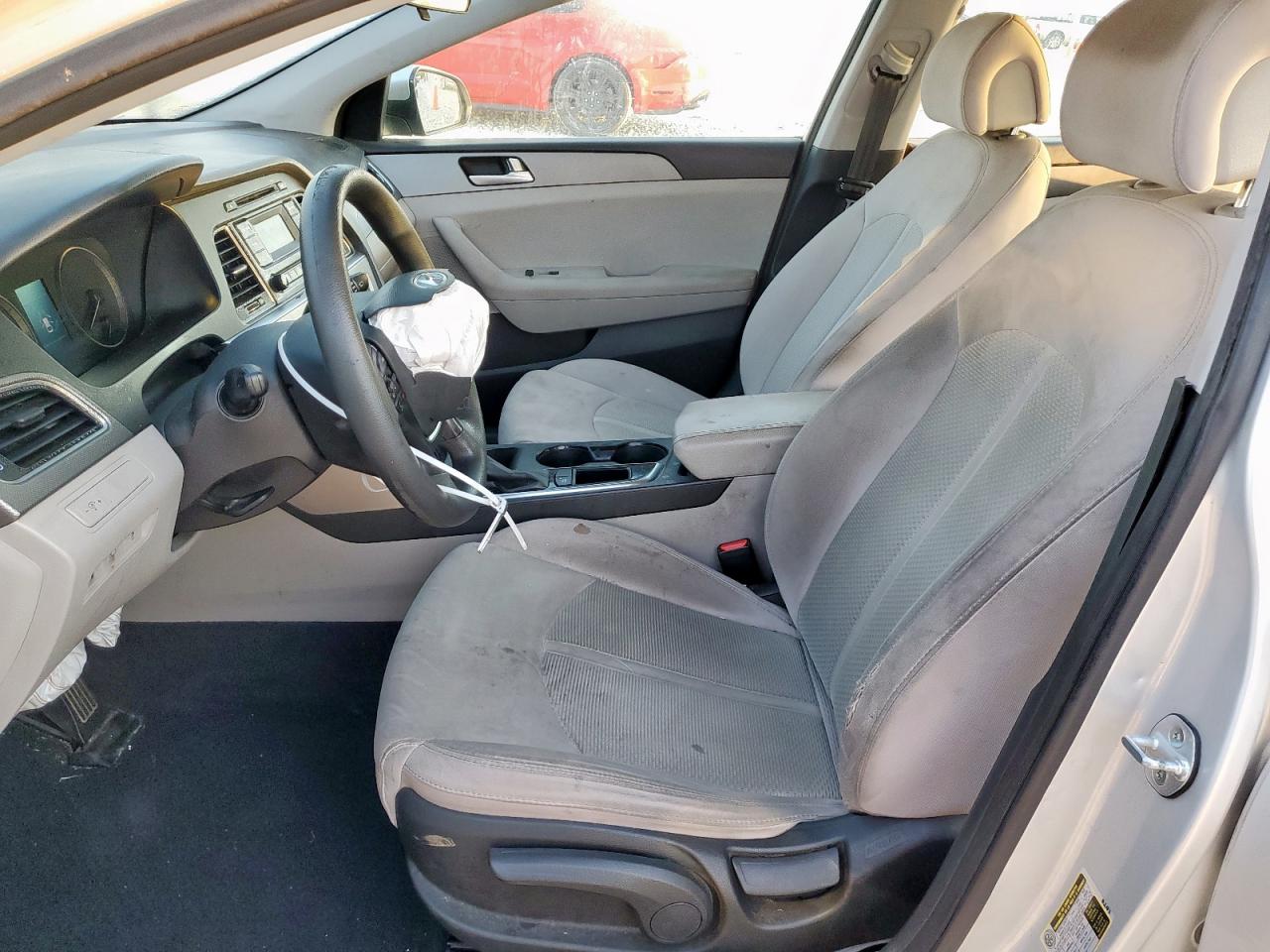 2015 Hyundai Sonata Se VIN: 5NPE24AF3FH051210 Lot: 68025865