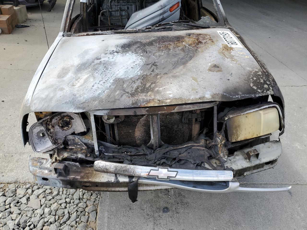 2002 Chevrolet Tracker VIN: 2CNBE13C126907111 Lot: 68773195