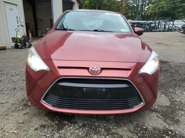  TOYOTA YARIS 2017 Czerwony