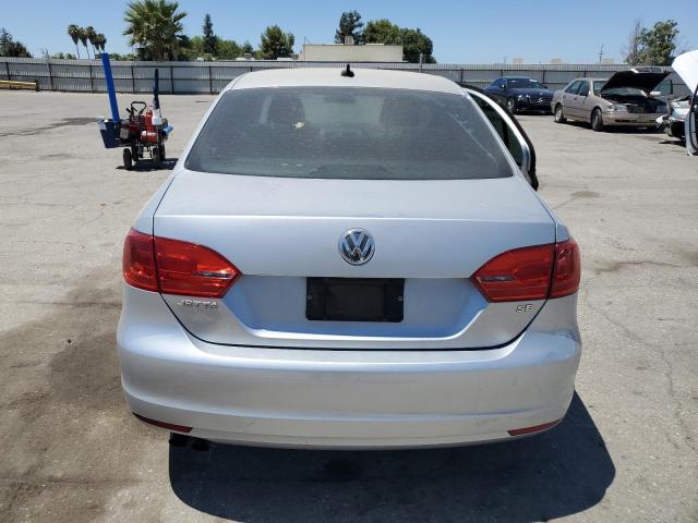  VOLKSWAGEN JETTA 2014 Srebrny