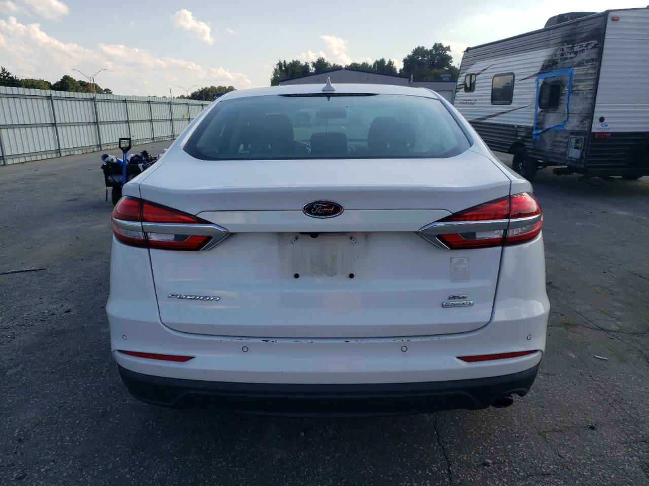 2019 Ford Fusion Se VIN: 3FA6P0HD1KR190252 Lot: 69049315
