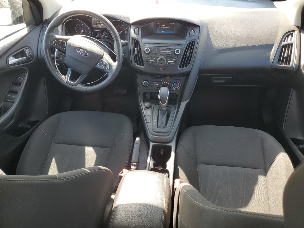 2018 Ford Focus Se VIN: 1FADP3K24JL270240 Lot: 67261245