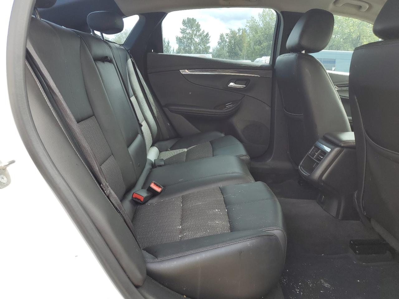 1G1125S32FU131914 2015 Chevrolet Impala Lt