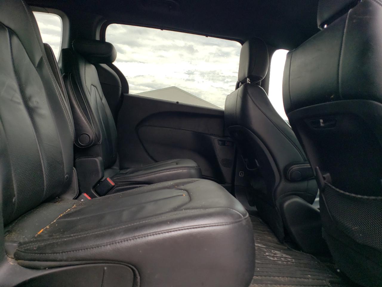 2018 Chrysler Pacifica Touring L VIN: 2C4RC1BG0JR172230 Lot: 68448225