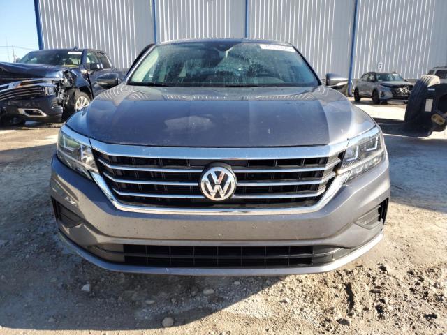  VOLKSWAGEN PASSAT 2022 Серый
