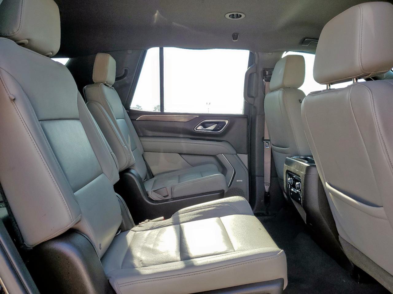 2021 Chevrolet Tahoe C1500 Lt VIN: 1GNSCNKD1MR225999 Lot: 67633365