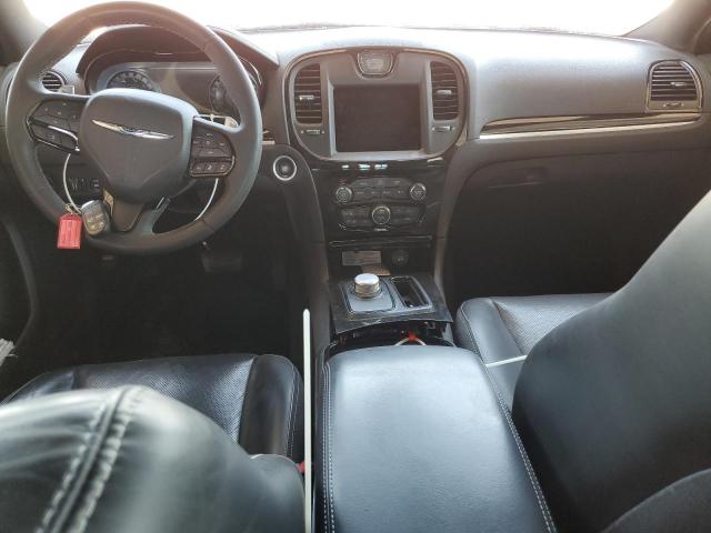  CHRYSLER 300 2023 Белы