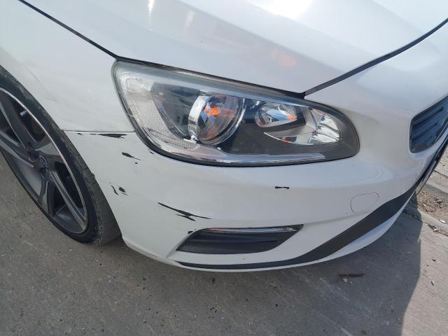 2015 VOLVO V60 R-DESI