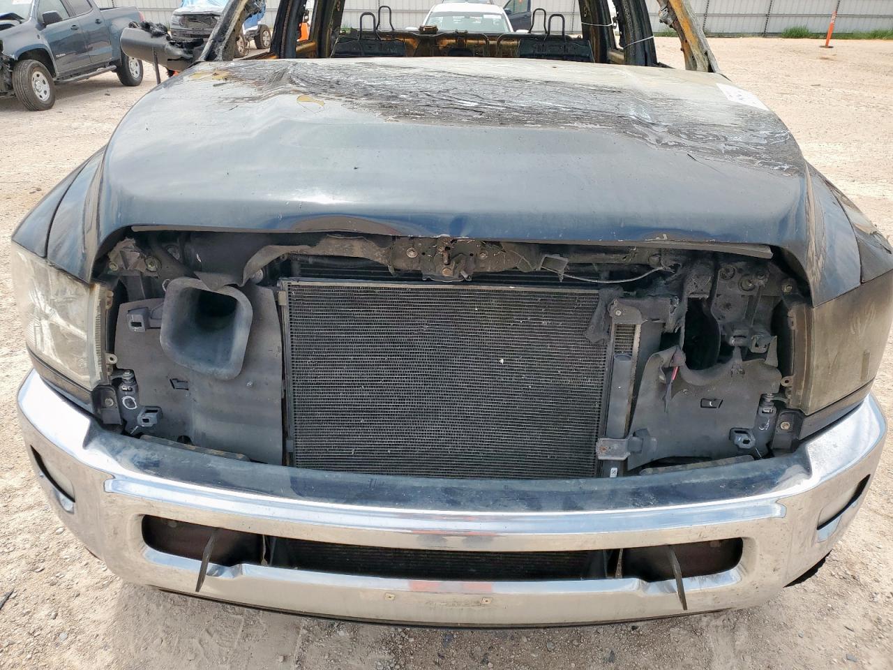 2014 Ram 2500 Slt VIN: 3C6UR5DL9EG110273 Lot: 69696345