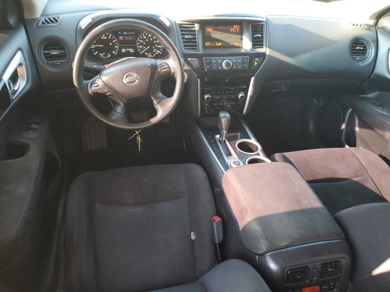 2015 Nissan Pathfinder S VIN: 5N1AR2MM3FC615390 Lot: 68871035