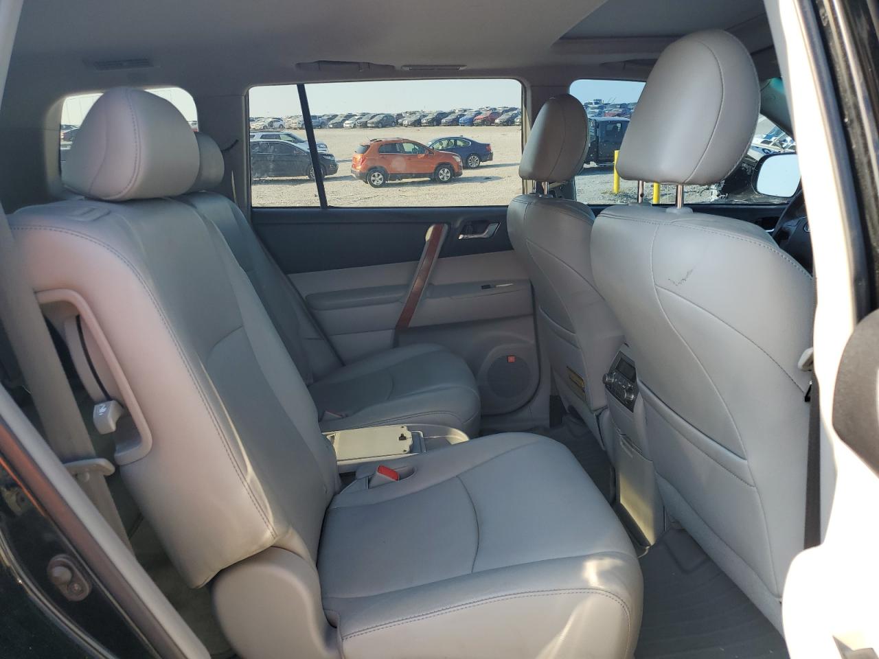 2010 Toyota Highlander Limited VIN: 5TDDK3EH8AS029997 Lot: 69523855