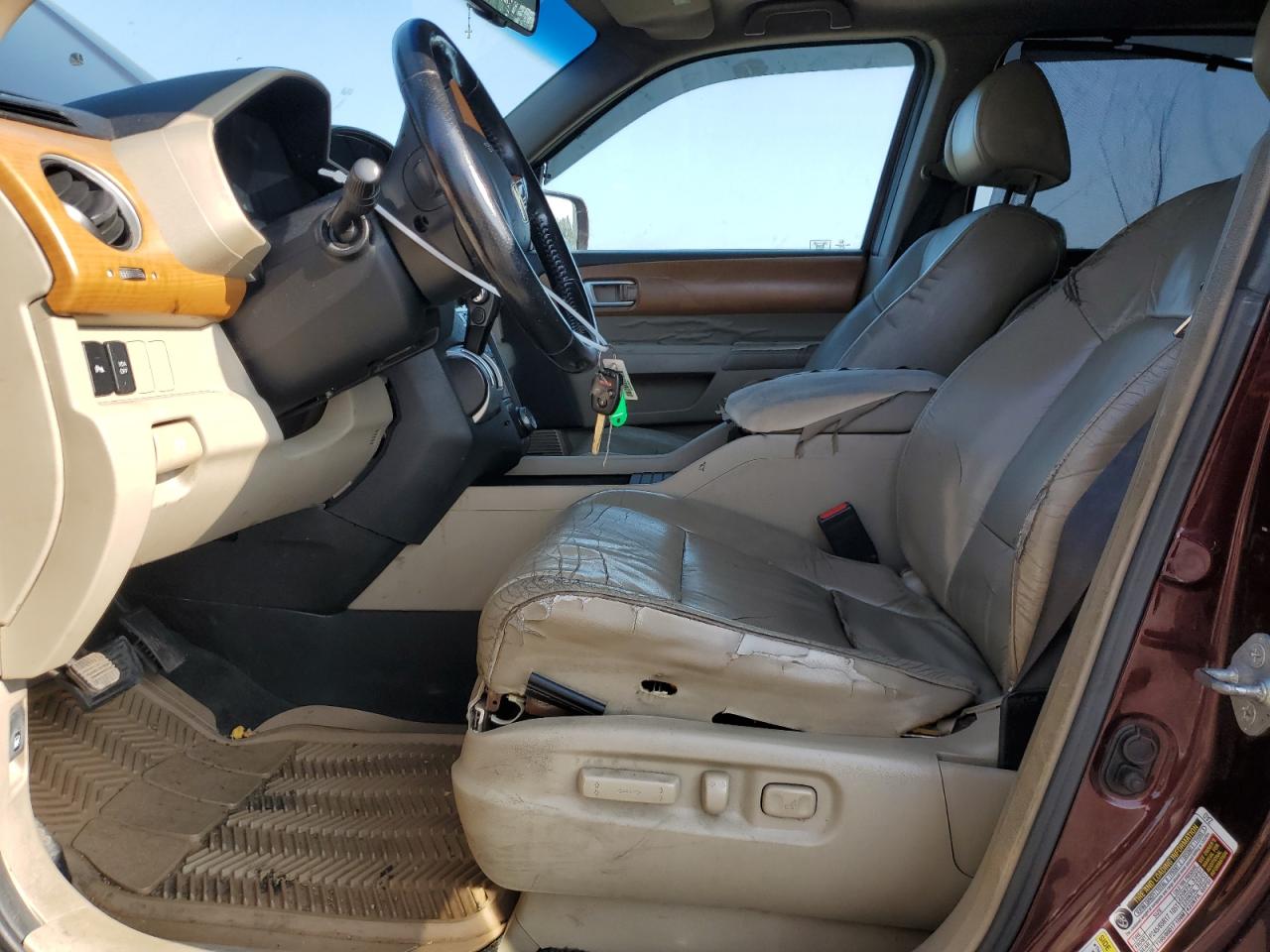 2010 Honda Pilot Touring VIN: 5FNYF4H8XAB026496 Lot: 66742805