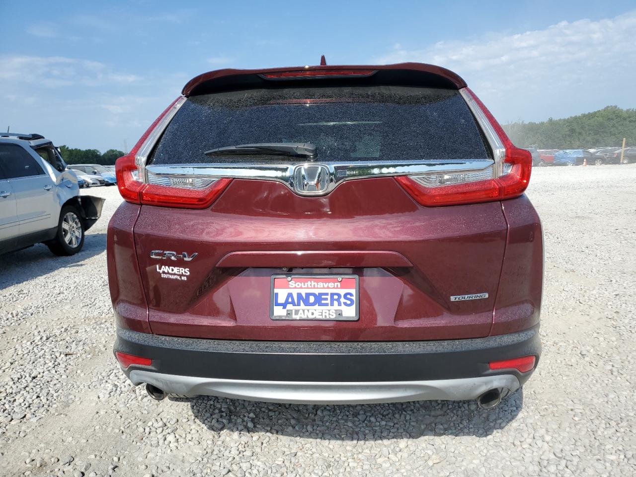 2018 Honda Cr-V Touring VIN: 7FARW1H9XJE053679 Lot: 68161415