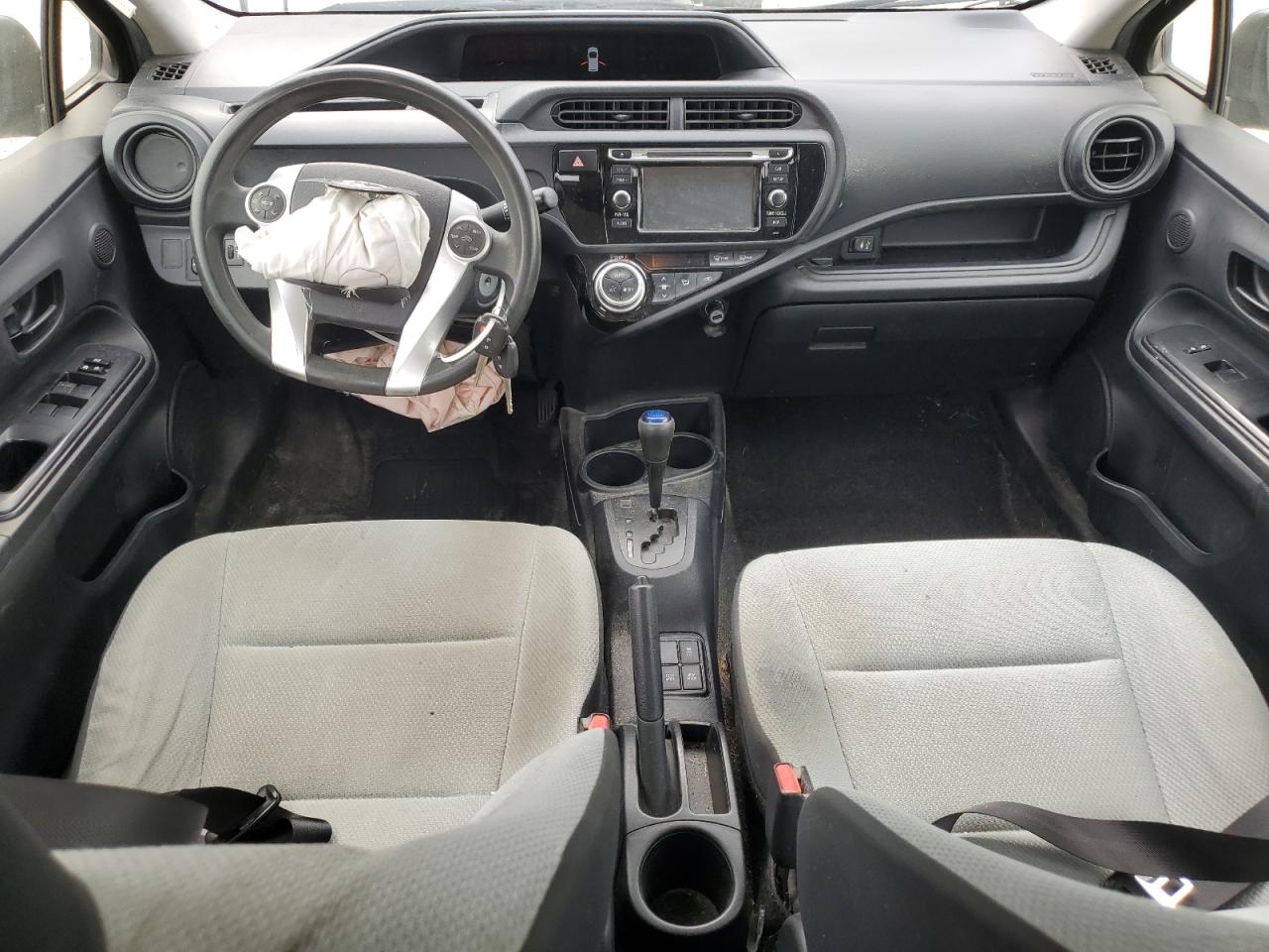 2015 Toyota Prius C VIN: JTDKDTB39F1096932 Lot: 68734255