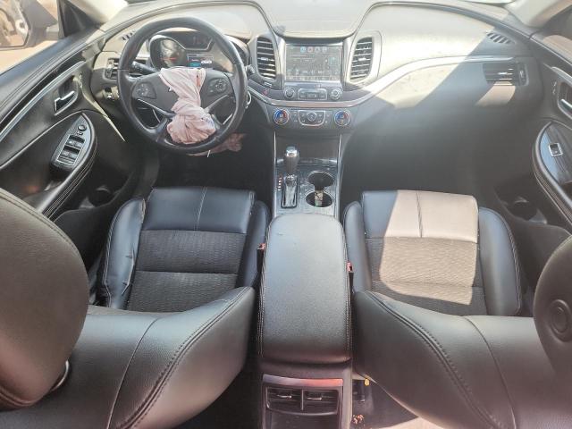 Sedans CHEVROLET IMPALA 2017 Biały