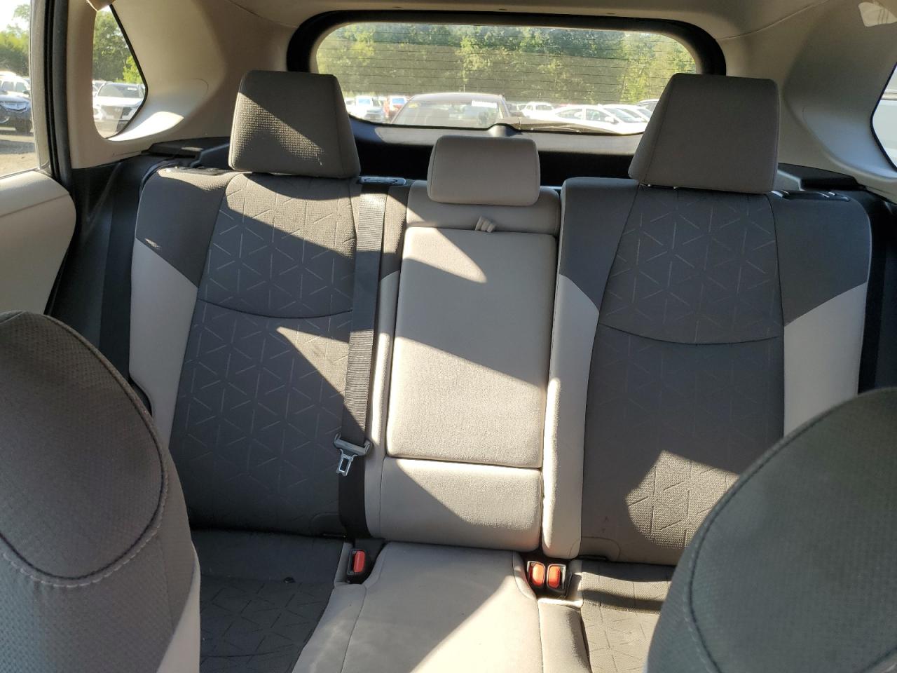 2T3W1RFV2MW116333 2021 Toyota Rav4 Xle