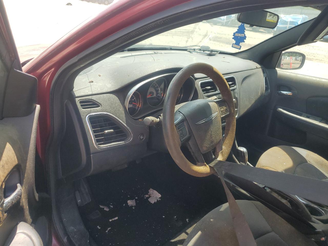 2014 Chrysler 200 Lx VIN: 1C3CCBAB4EN208817 Lot: 69659585