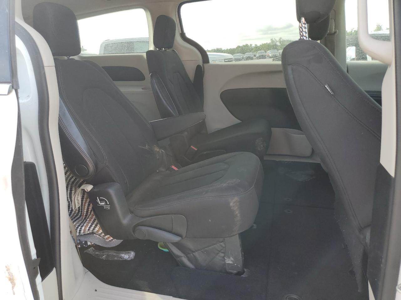 2018 Chrysler Pacifica Lx VIN: 2C4RC1CG0JR130445 Lot: 68556565