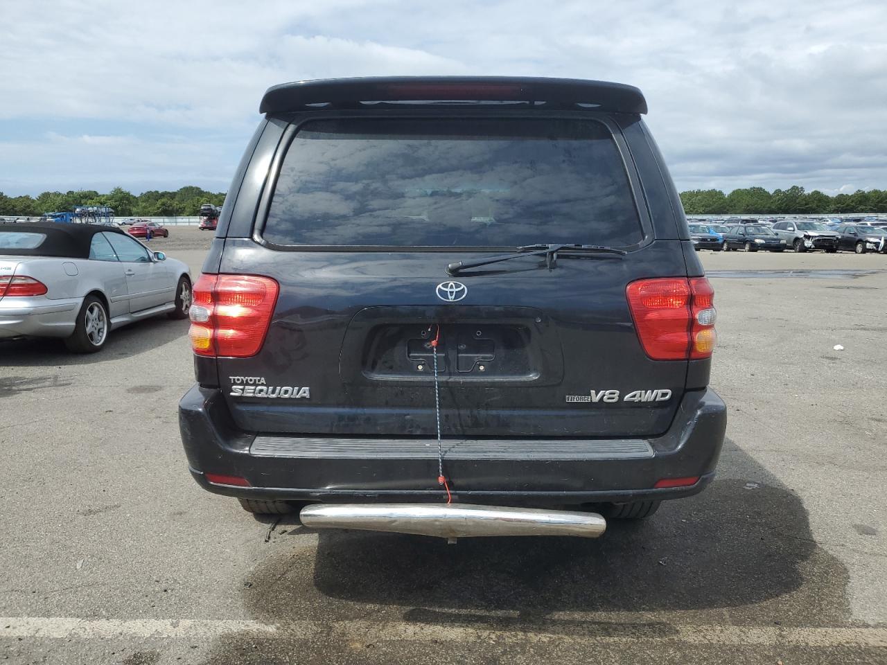 2003 Toyota Sequoia Limited VIN: 5TDBT48A13S180904 Lot: 70429275