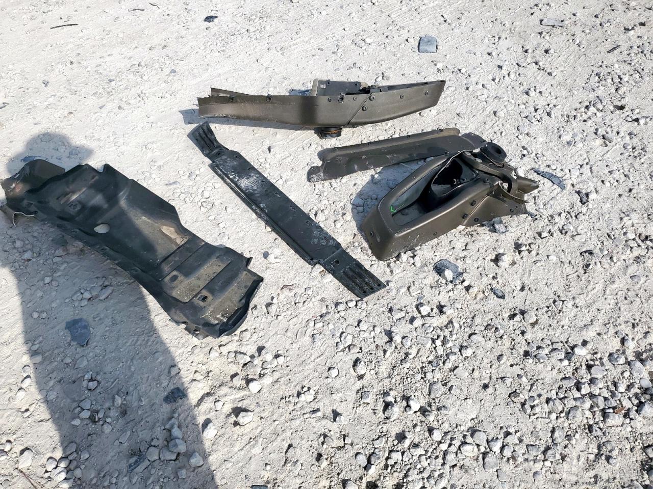 2016 Jeep Wrangler Unlimited Sahara VIN: 1C4BJWEG4GL319568 Lot: 70774155