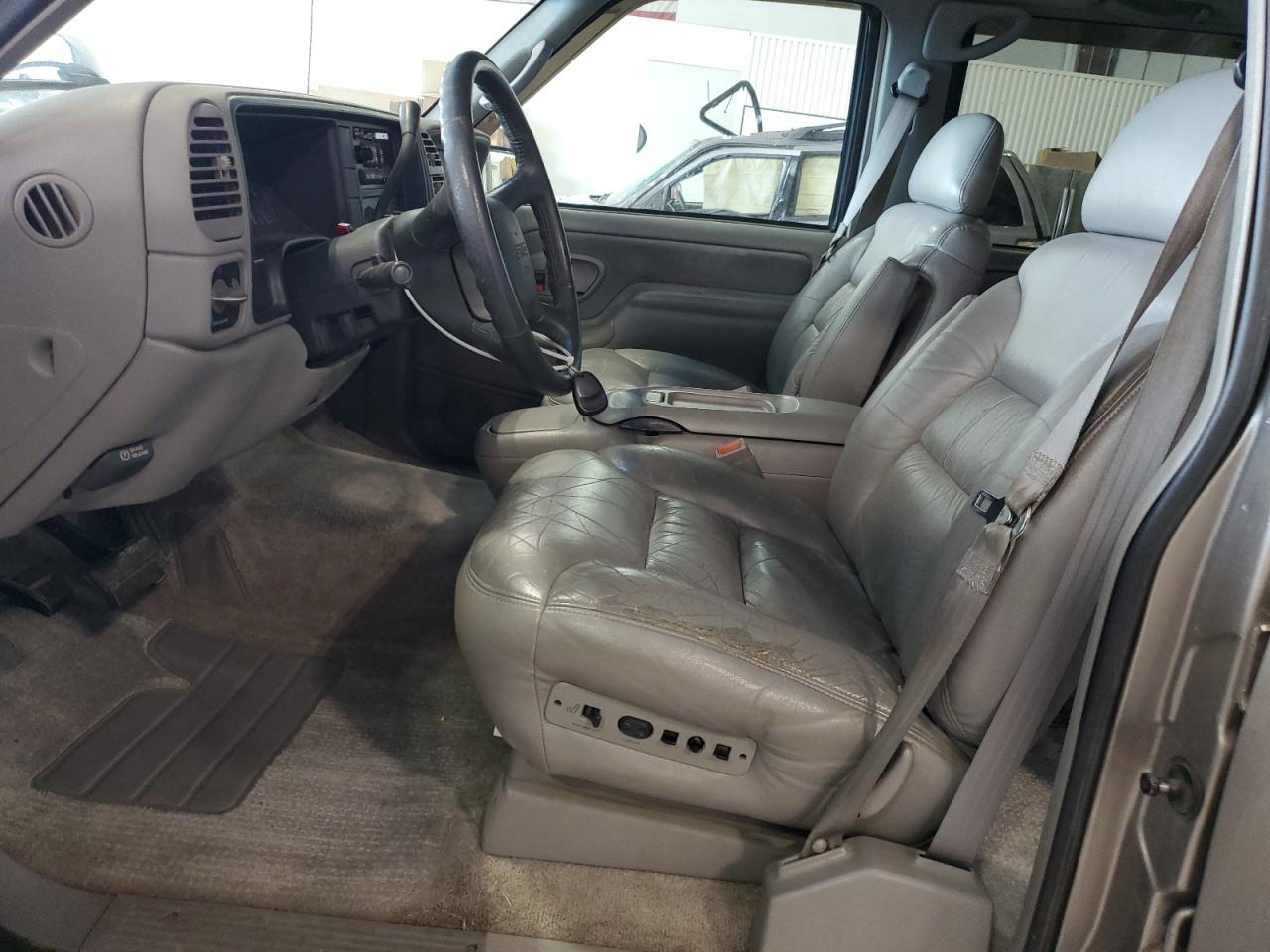 1999 GMC Yukon VIN: 1GKEK13R8XJ726875 Lot: 69955675