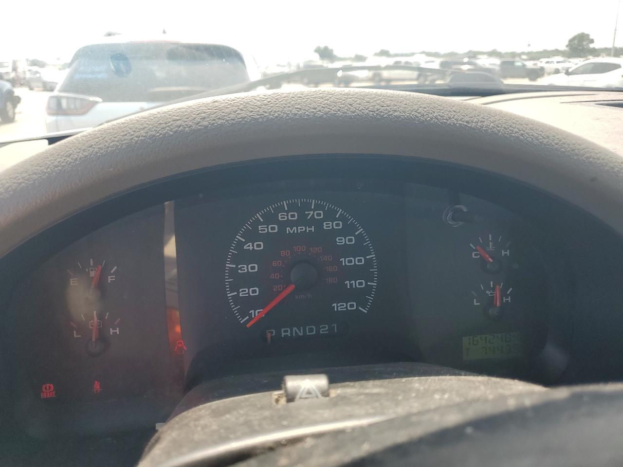 2006 Ford F150 VIN: 1FTRF12276NA84002 Lot: 69367545