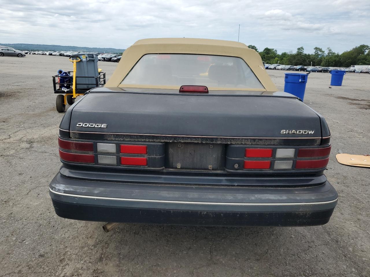 1992 Dodge Shadow VIN: 3B3XP4534NT329641 Lot: 68908855