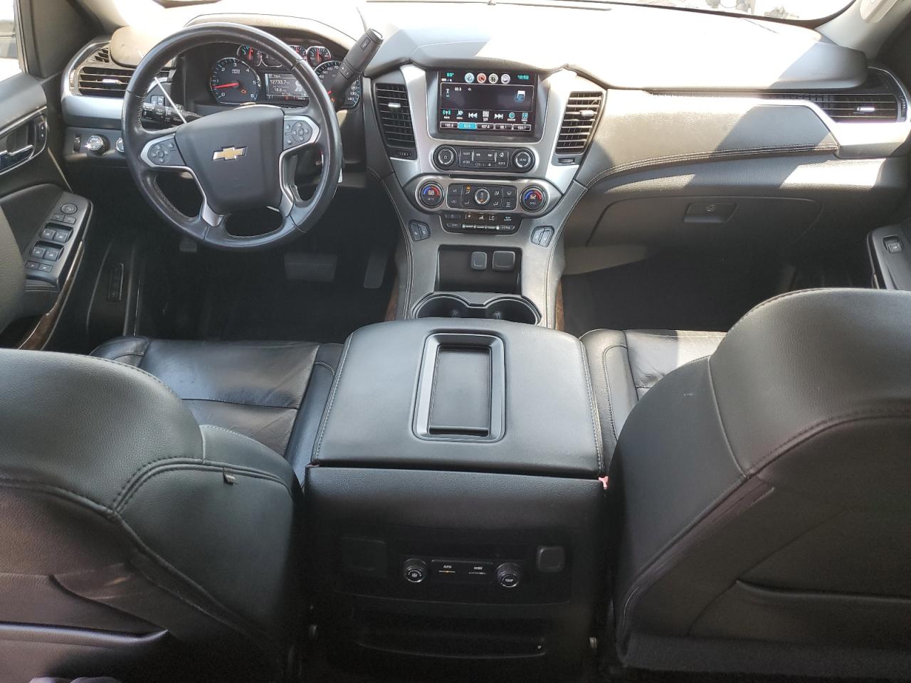 2020 Chevrolet Tahoe K1500 Lt VIN: 1GNSKBKC3LR172536 Lot: 71028735