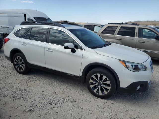  SUBARU OUTBACK 2015 White