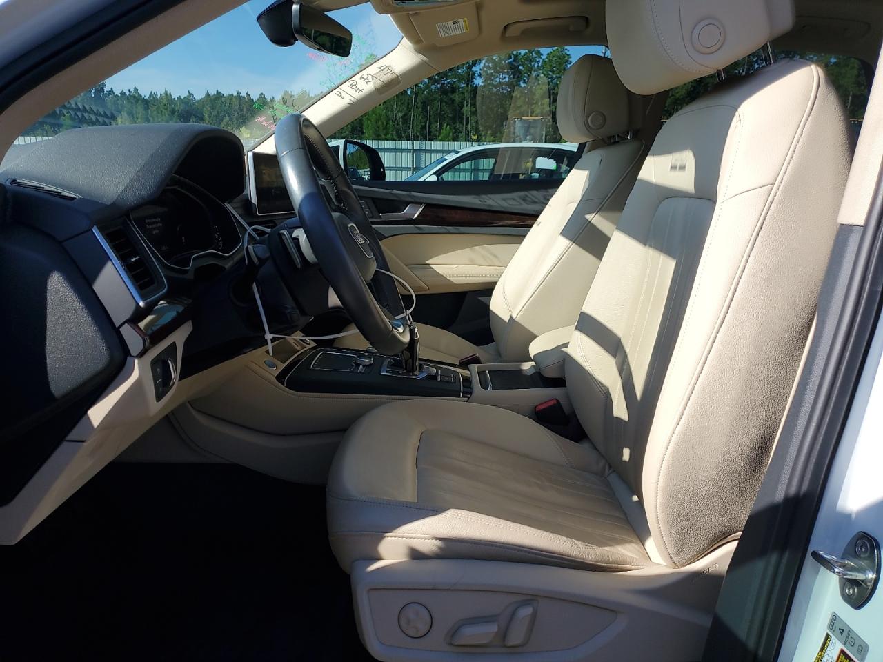 2019 Audi Q5 Premium Plus VIN: WA1BNAFY8K2069596 Lot: 68504535