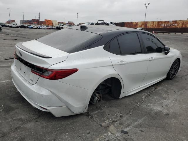  TOYOTA CAMRY 2025 Белы