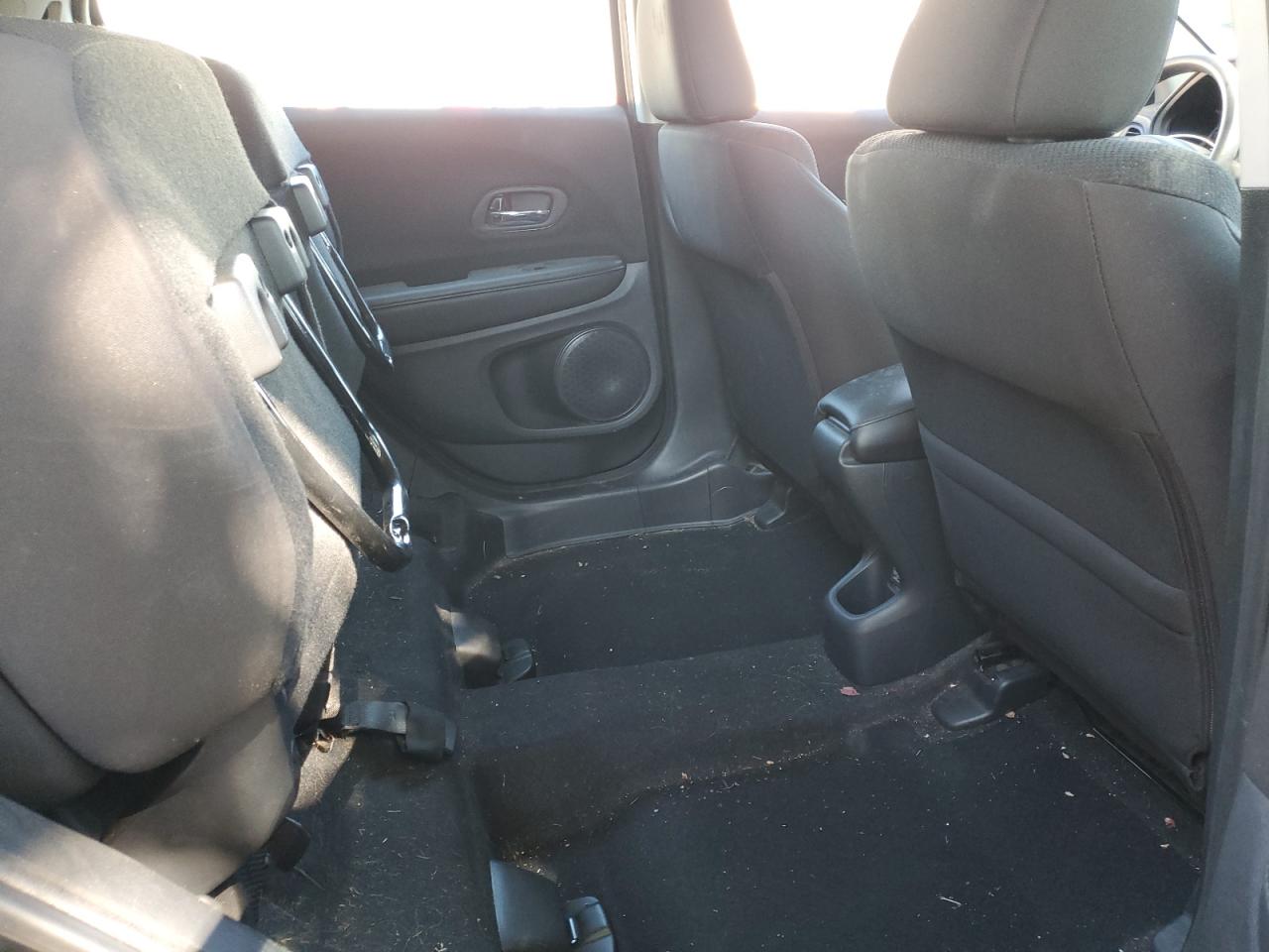 2018 Honda Hr-V Lx VIN: 3CZRU5H32JM720206 Lot: 67327805